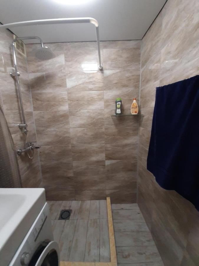 2 Комнаты В Центре Солнечная Галлерея,Мэтро,Сильпо,Кб75 Тысячка كريفوي روغ المظهر الخارجي الصورة
